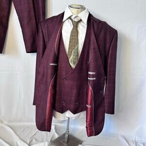 Vinci Philosophy Burgundy Plaid 3 Piece Suit 47R Prom Formal